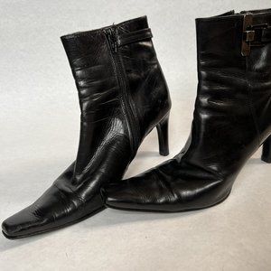 Via Spiga Black Leather Heeled Boots